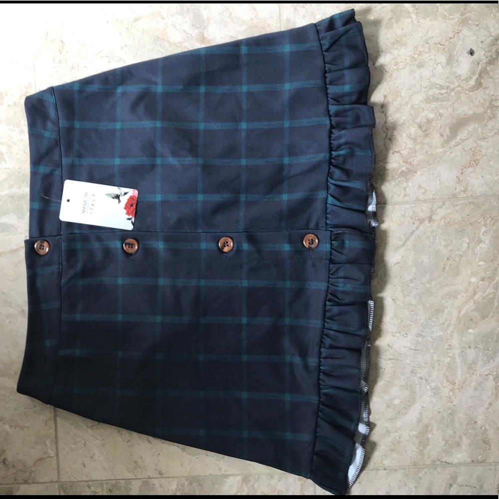 Boohoo plaid mini skirt